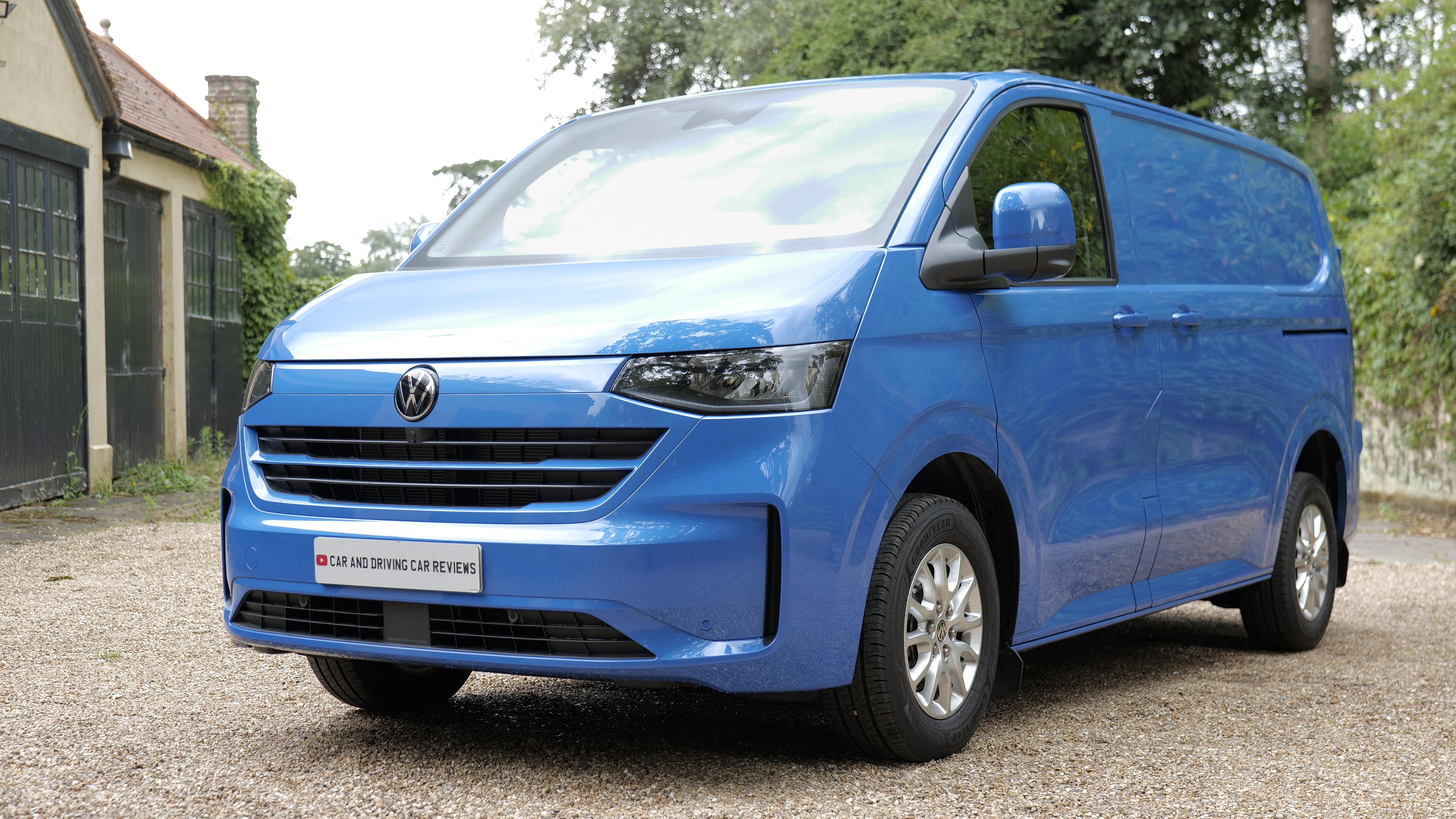 Volkswagen TRANSPORTER T32 SWB DIESEL 2.0 TDI 150 Commerce Plus Kombi Van Auto